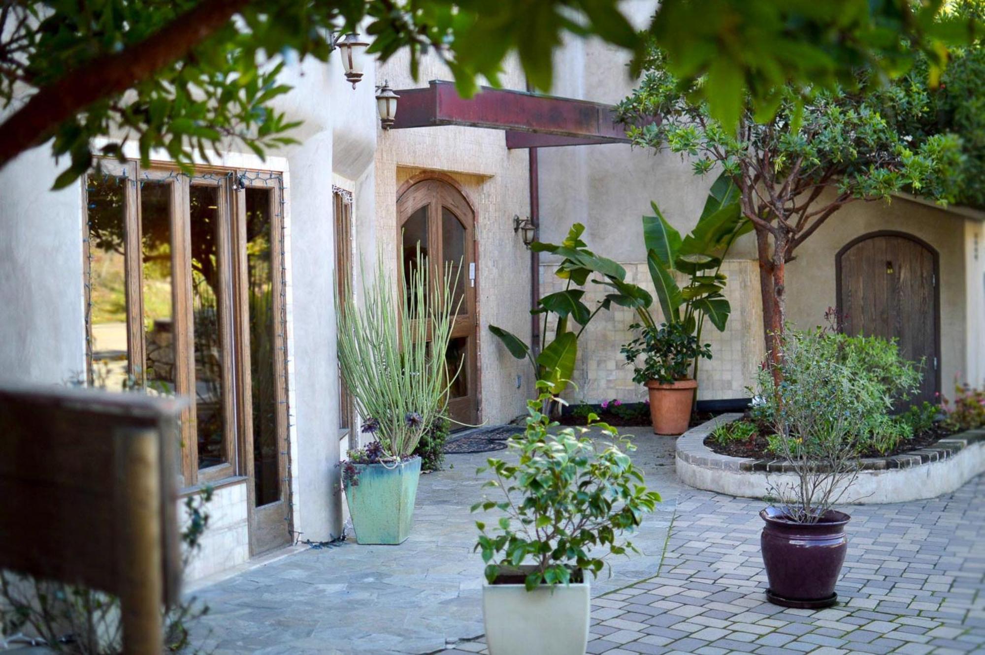 El Colibri Hotel & Spa Камбрия Екстериор снимка